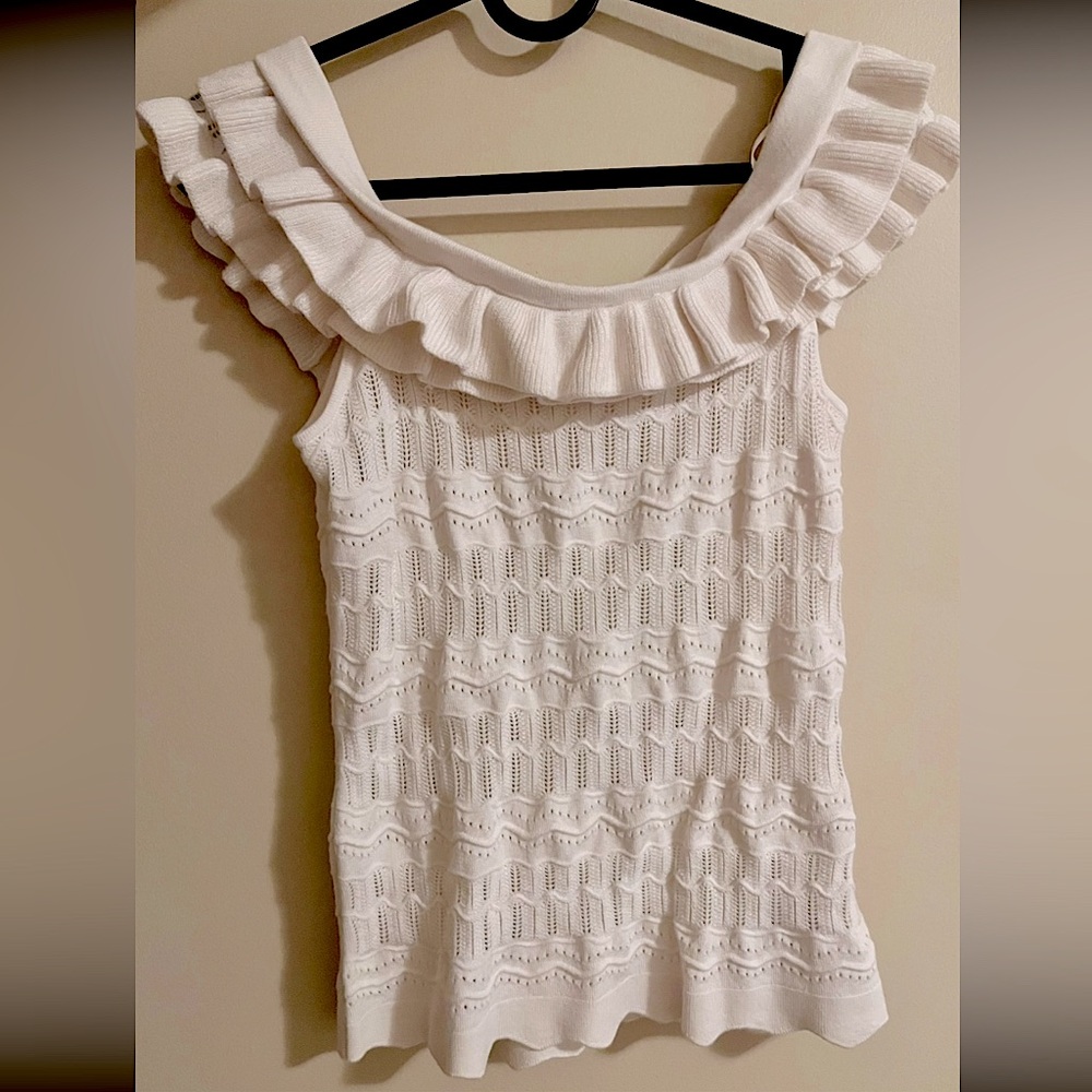 Guess-Elegant White Ruffled, Off Shoulder Women's-Summer-Knitted Crop Top-NWOT